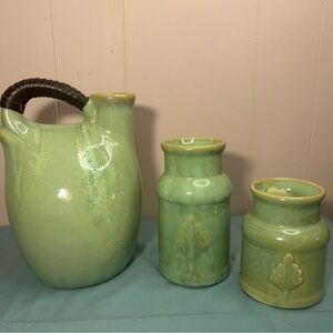 Foreside Gorham Maine Sage Green Raised Leaf Pottery Set Glazed